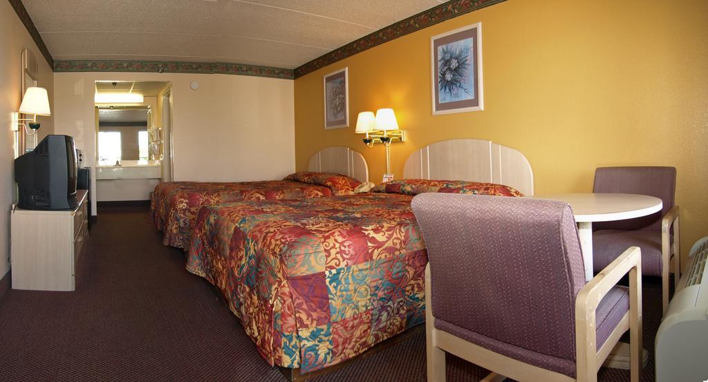 Royal Inn Pigeon Forge Quarto foto